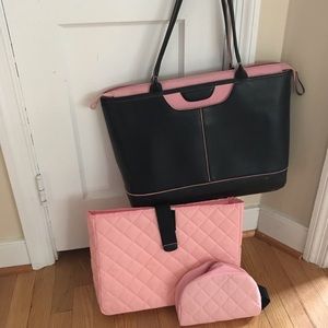 Laptop carrying case